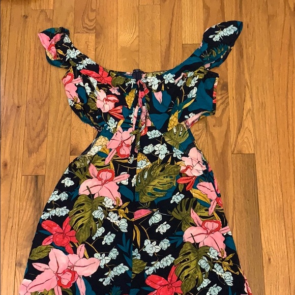 Dresses & Skirts - Summer Dress